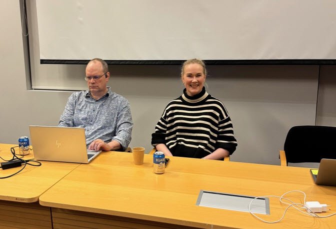 Fjölmennur félagsfundur LÍ um stöðuna í kjaramálum