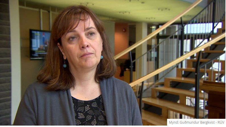 Deila hart á ráðherra vegna rammasamnings