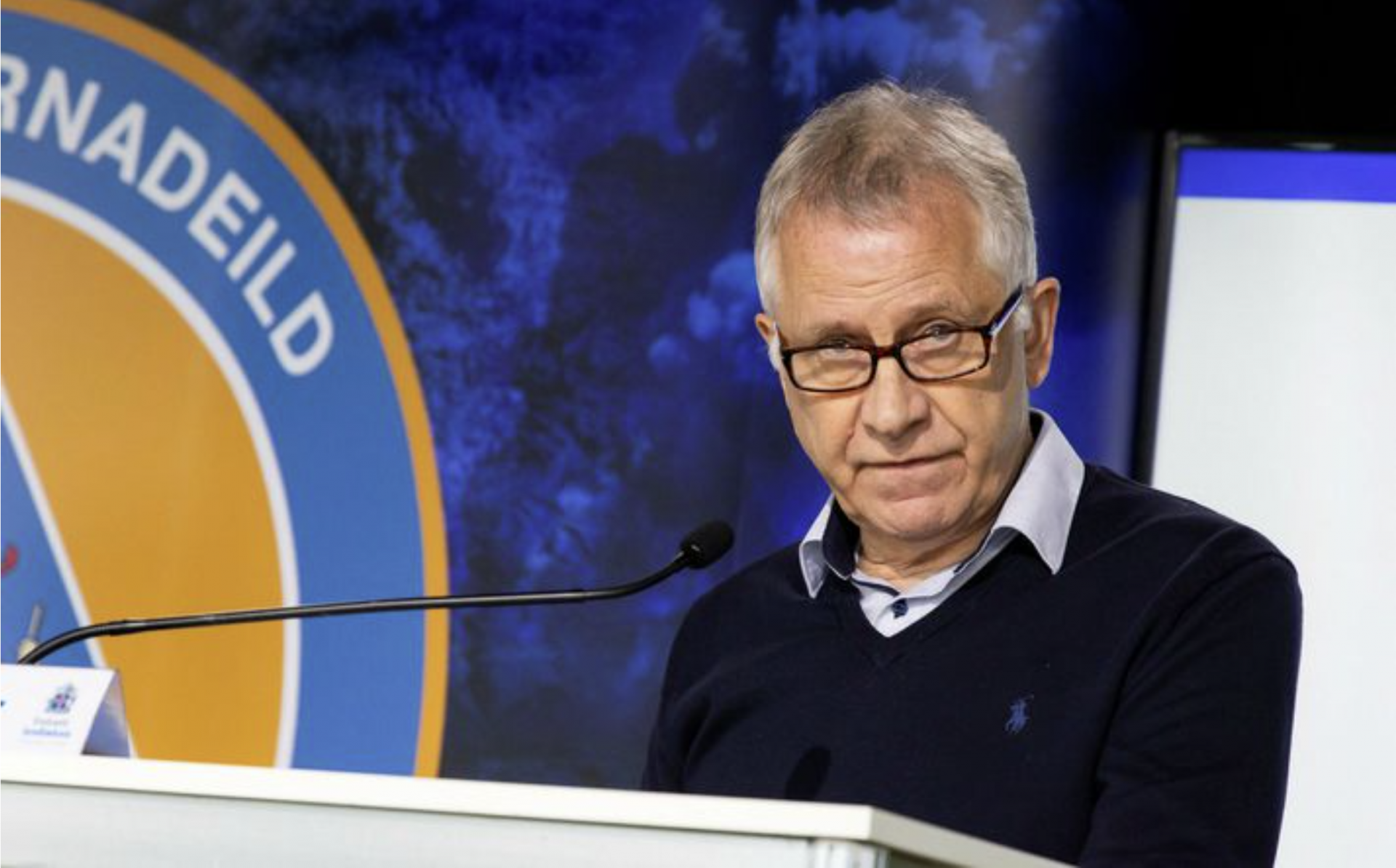 Bóluefni Pfizer komið til landsins - Viðbrögð í fjölmiðlum