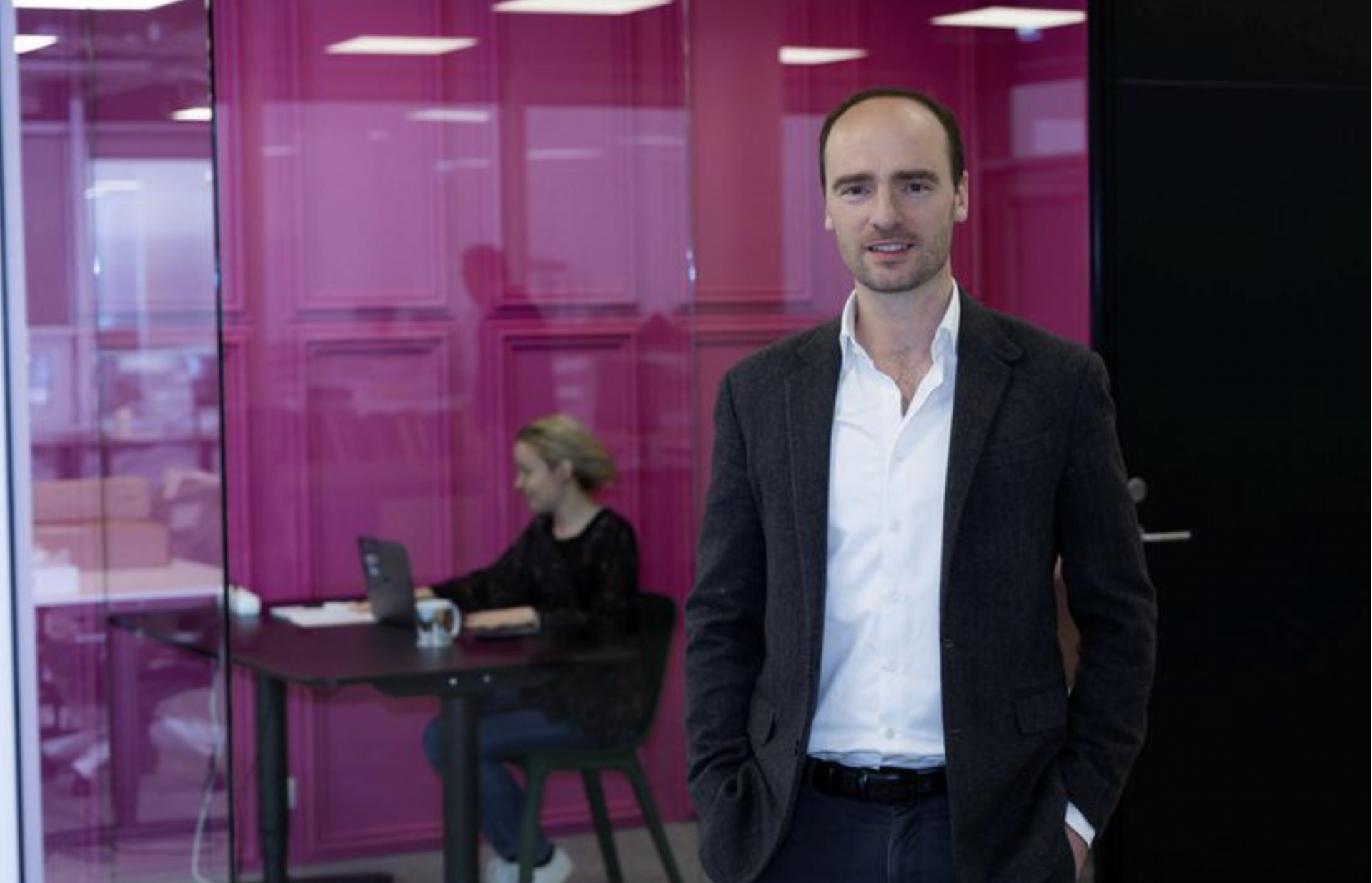 Smíða fallhlífina á leiðinni niður - Tryggvi á Vísi