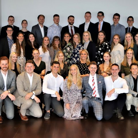 Á sjötta tug rituðu undir læknaeiðinn