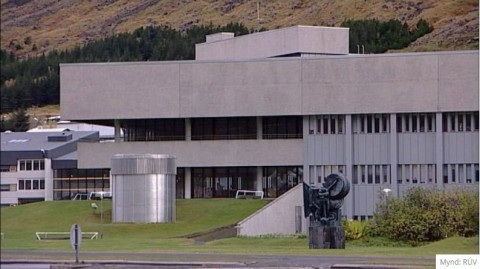 Vondur starfsandi og stjórnendur segja upp