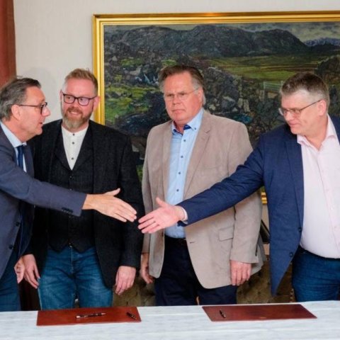 Rammasamningur við lækna í uppnámi