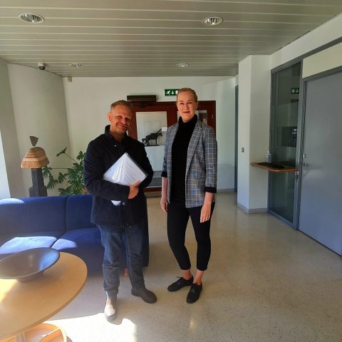 985 undirskriftir til heilbrigðisráðherra