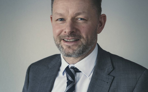 Sagði ríkisstjórnina vega að einkarekinni heilbrigðisþjónustu